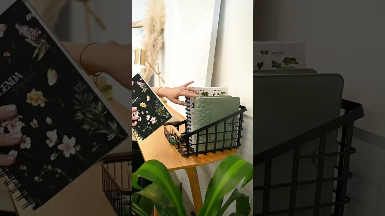 Découvre comment organiser ton bureau pour être plus productif, tous les jours! #organization