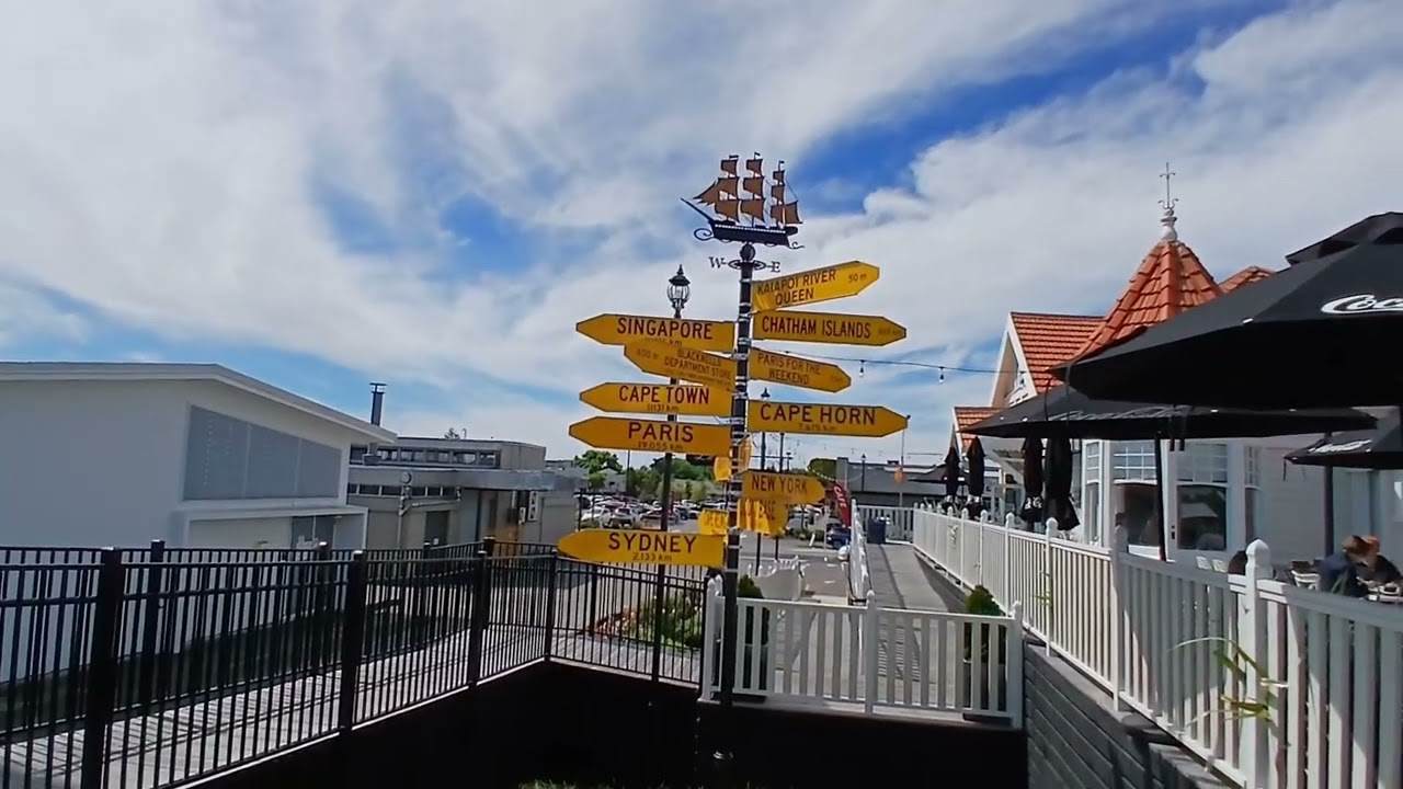 Lunch at Paris for the Weekend Cafe with Buddy. 