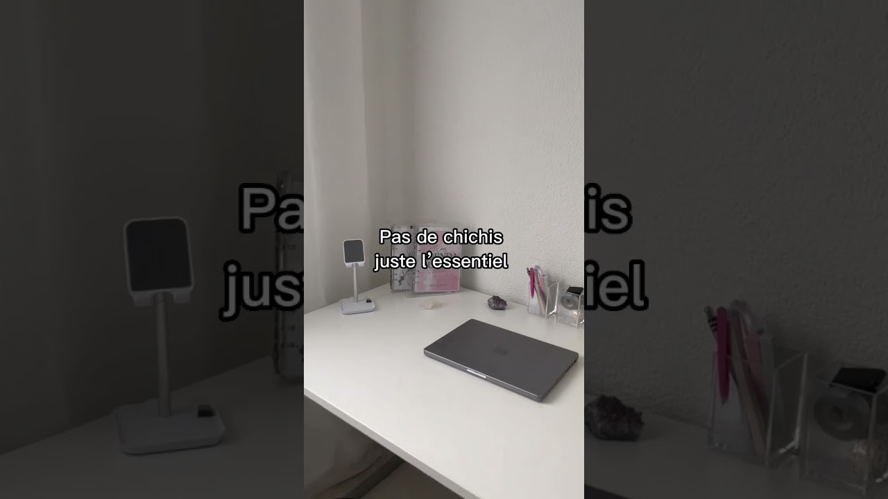 Un bureau minimaliste = meilleure concentration et productivité. #systemedesenveloppes #motivation